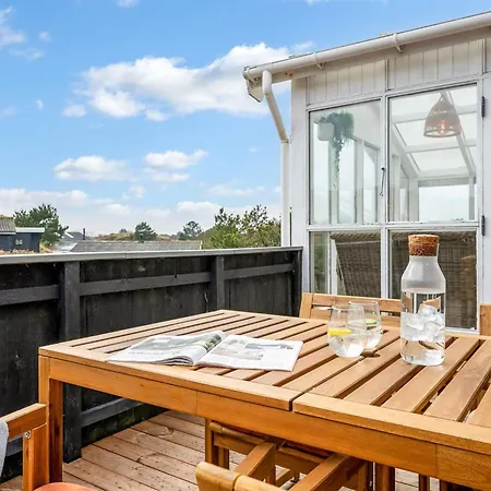 Hanne - 750m From The Sea By Interhome