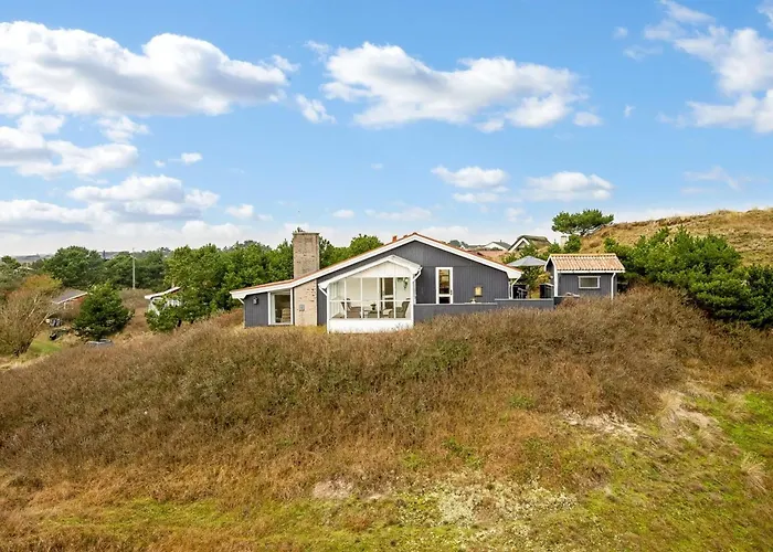 Hanne - 750m From The Sea By Interhome